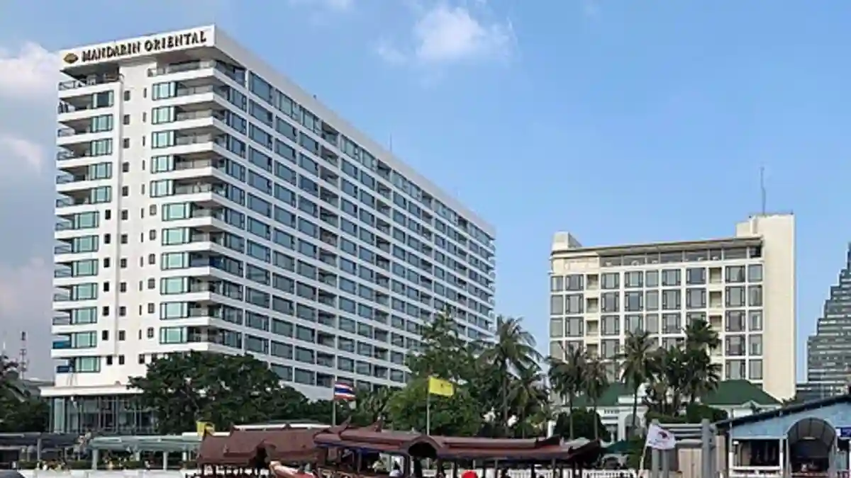 Mandarin Oriental, Bangkok: Timeless Luxury Hotel