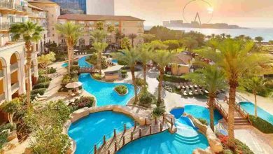 The Ritz-Carlton, Dubai: A Luxury Haven