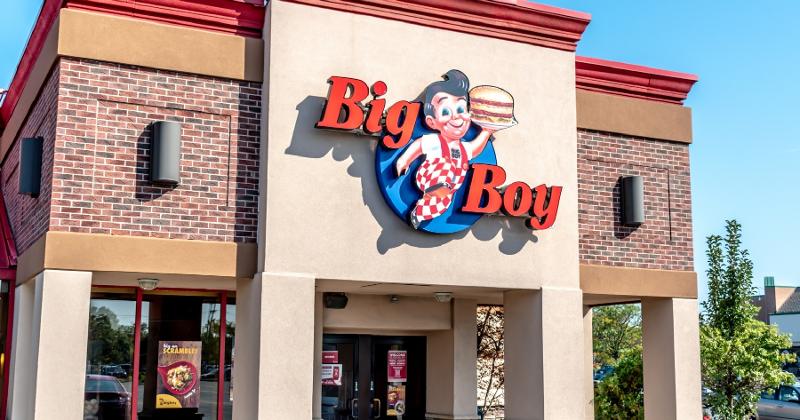 Big Boy Restaurant Nostalgia: Classic Diner Charm & Burgers